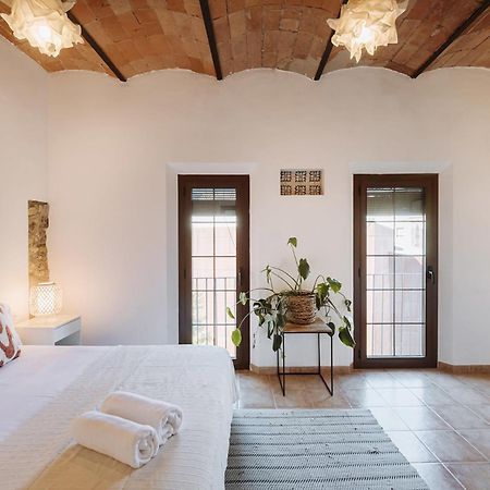 Romantic Duplex With Terrace And Great Views Girona Esterno foto