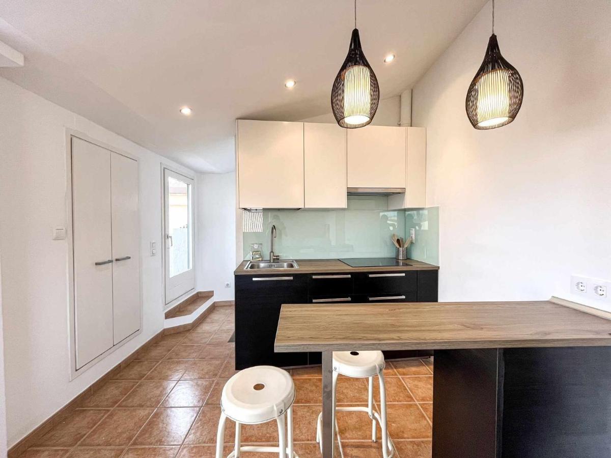 Romantic Duplex With Terrace And Great Views Girona Esterno foto