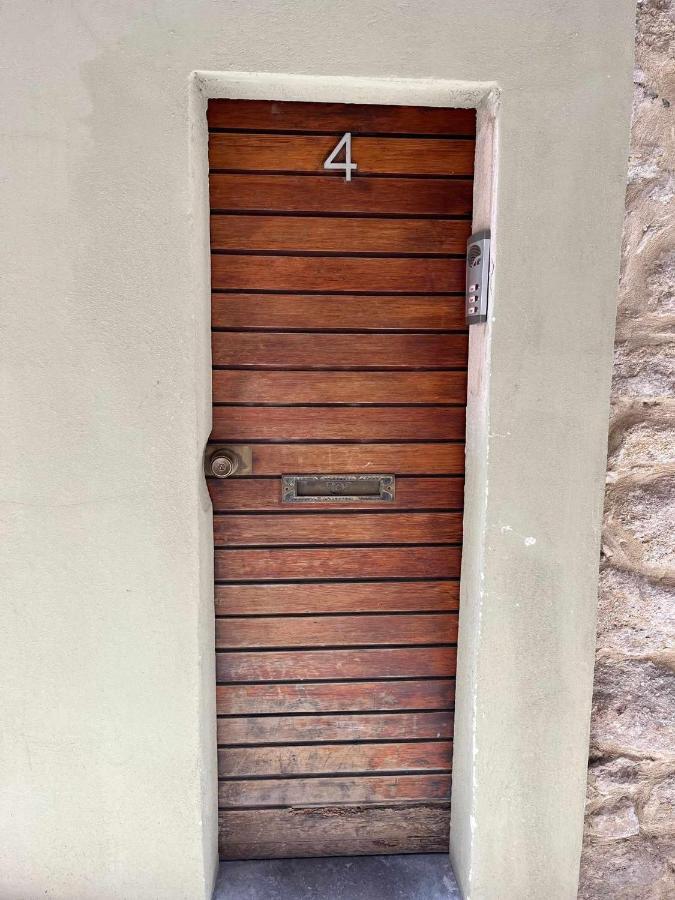 Romantic Duplex With Terrace And Great Views Girona Esterno foto